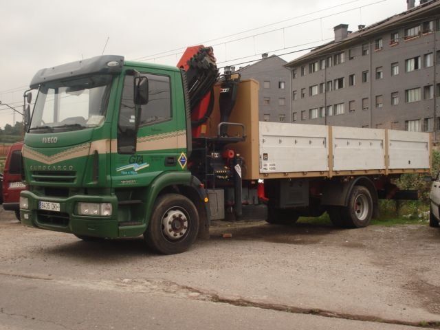 Camión grua 4 toneladas